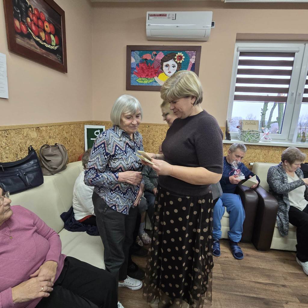 Składanie życzeń przez Panią Skarbnik