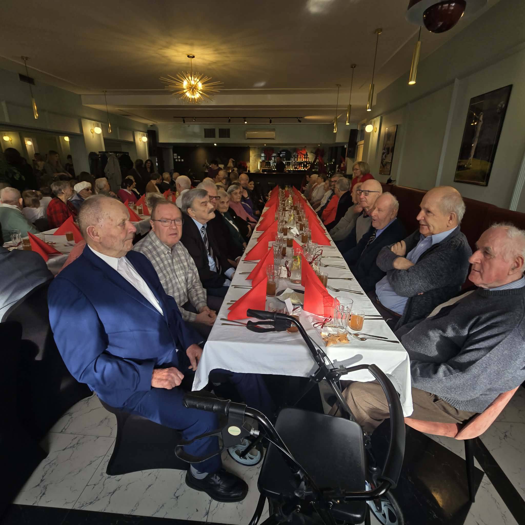 Wsp&oacute;lne świętowanie 