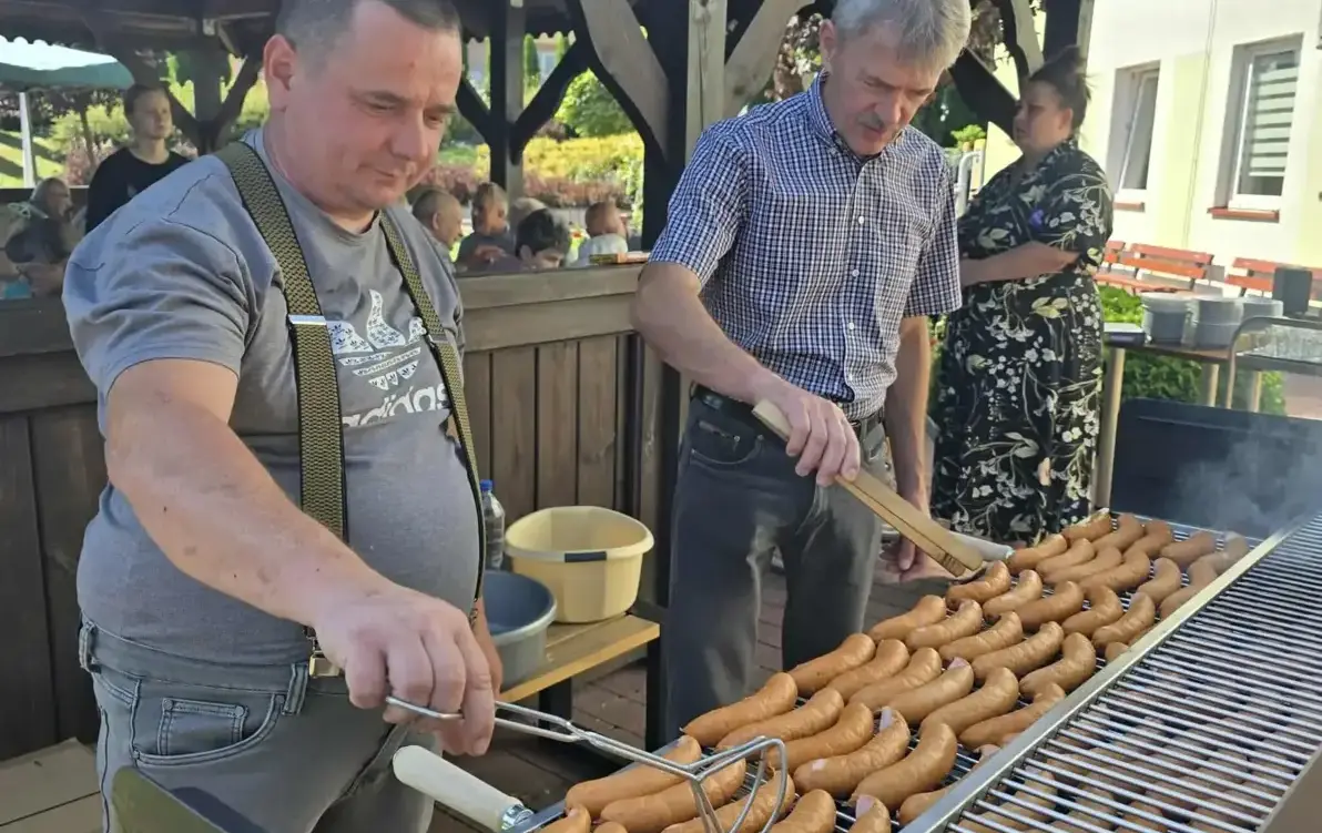 Zdjęcie do Grill w ogrodzie ŚDS 