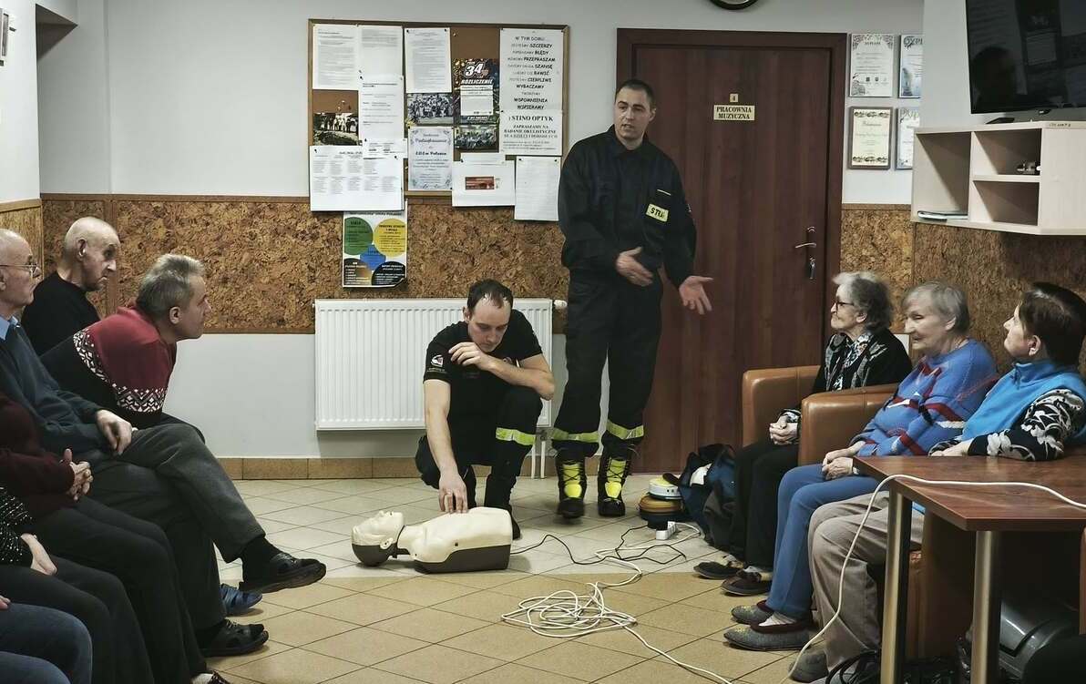 Zdjęcie do Warsztaty z zakresu pierwszej pomocy przedmedycznej dla uczestnik&oacute;w Środowsikowego Domu Samopomocy w Połańcu 
