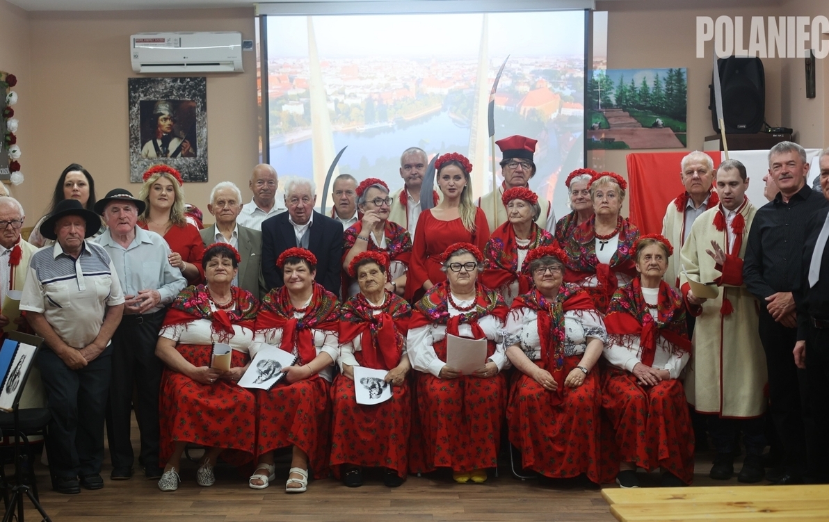 Zdjęcie do Inscenizacja słowno&ndash;muzyczna pt. &bdquo;Największym zwycięstwem jest to, kt&oacute;re odnosimy Nad Nami samymi&rdquo;.&hearts;️