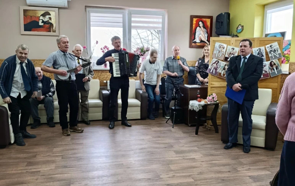 Zdjęcie do Występ z okazji Dnia Kobiet 